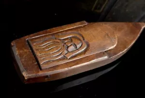 Rara caja de tabaco de arte popular antigua, en forma de barco, Poseidón - Imagen 1 de 10