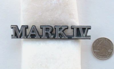 Emblema insignia guardabarros Lincoln Mark IV 1972-75 OEM BONITO Foto 1 de 4