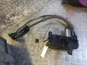 PEUGEOT 1007 05-07 PUERTA CORREDERA MOTOR LADO PASAJERO LADO IZQUIERDO LADO CERCANO 9682189780 - Imagen 1 de 4