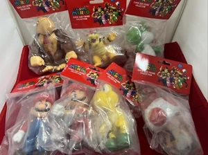 Super Mario Figures 4-6" Lot 7 Figures New Sealed - Picture 1 of 8