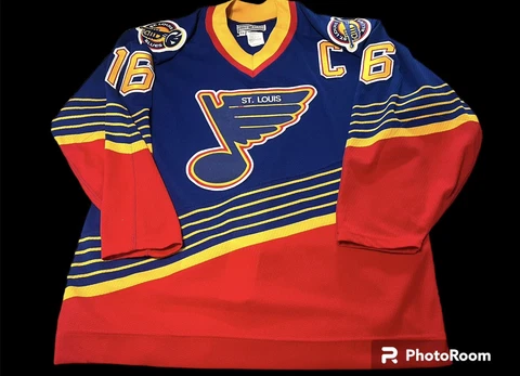 Brett Hull Vintage St Louis Blues CCM Jersey  Center Ice Authentic Sz 48 Men’s Cover