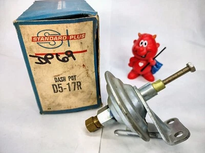 D5-17R 汽化器仪表板罐全新 1956 年 1957 年老式 1958 年庞蒂亚克 DP69 7015573 — 第 1/4 张图片