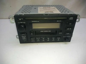 Toyota 16810 Part # 86120-AA030 CD Player Car Radio Tuner Cassette*** Player - Foto 1 di 7
