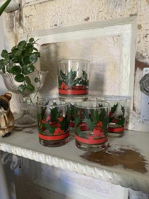 Vintage Libbey Holiday Holly & Berries Double Old Fashioned Christmas Glasses 6 - Image 1 of 3