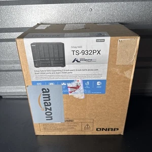 NAS haute vitesse QNAP TS-932PX-4G-US 5+4 baies - Photo 1/7