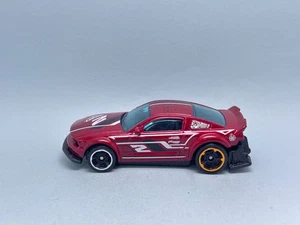 Hot Wheels FEP # '06 Ford Mustang, lose ungesponnen - Bild 1 von 4