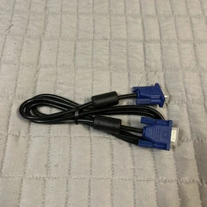 HOTRON VGA CABLE  E246588 AWM STYLE 15-pin D-sub connector 80C 30V Male To Male - Picture 1 of 1
