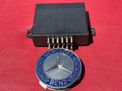 Mercedes GEBLASEREGLER 1147328026 AC Heater Motor Regulator 0008221103 R107 W126 - Image 1 of 4