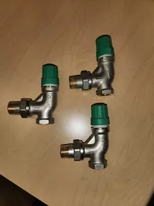 Danfoss 1/2" BSP angled Rad Valves - Picture 1 of 1