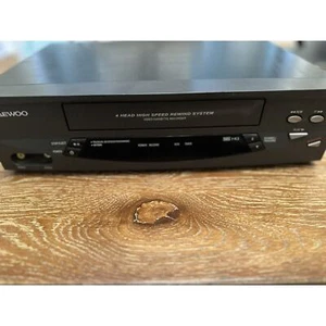 Daewoo VHS Player Recorder 4 Head High Speed Rewind System VCR - Picture 1 of 10