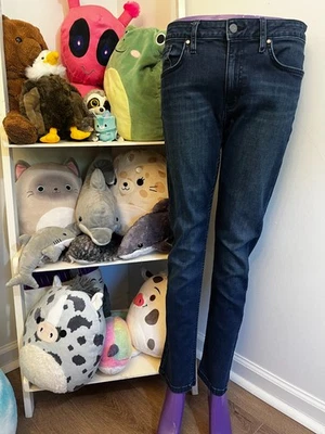 Calvin Klein Jeans Womens Slim Boyfriend Stretch Dark Wash Jeans, Size 8 - Image 1 of 4