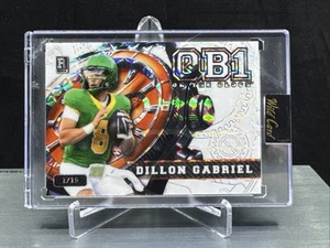 2025 Dillon Gabriel PRC - QB1 en el reloj - 1/15 - Imagen 1 de 2