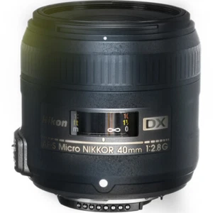 Lente Nikon AF-S DX Micro-NIKKOR 40 mm f/2,8G - Imagen 1 de 4