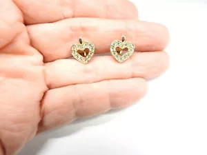 Pendientes de clip de corazón de metal de trabajo abierto tono dorado con diamantes de imitación transparentes vintage - Imagen 1 de 5