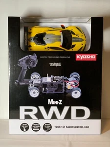 Kyosho Mini-Z MR-03 RWD CHEVROLET CORVETTE C8.R Yellow ReadySet - Picture 1 of 15