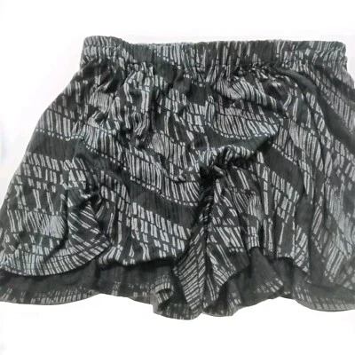 Talla M/8 US Reciclado Mujeres Pantalones Cortos Sexy Deporte Elástico Hecho a Mano Verde Corto Foto 1 de 4