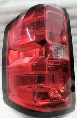 Задний фонарь с лампой накаливания 2016-2019 Chevrolet 2500 3500 LH 2773 84288722 - Изображение 1 из 4