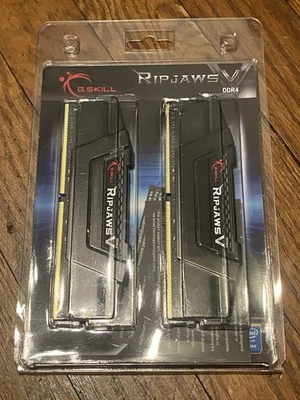 RipjawsV Series DDR4 RAM (XMP) 32GB (2x16GB) 3200MT/s CL16-18-18-38 1.35V (C) - Image 1 of 4