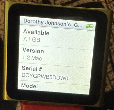 This NEEDS A NEW Battery Ipod shuffle 6th Gen Green (8 GB) A1366 Very Good Used - Image 1 of 4