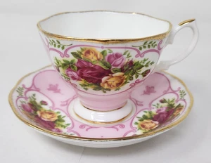Royal Albert Rose Cameo Pink Bone China Footed Cup & Saucer - MINT - Picture 1 of 4