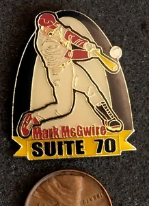 St Louis Cardinals Mark McGwire Suite 70, Home Run Lapel Pin - Picture 1 of 2