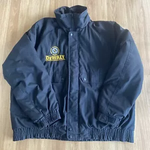 Chaqueta de Camionero Turning Point Dewalt XXL Para Hombre Negra Forrada con Edredón 68465 LEER - Imagen 1 de 13