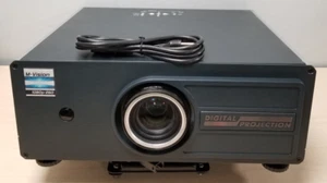 Digital Projection M-Vision 1080p-260 Lumens Projector 235 HOURS (NO REMOTE) - Picture 1 of 10
