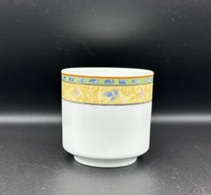 Vintage Royal Norfolk Ceramic Sugar Bowl Floral Pattern Good Condition - Picture 1 of 6