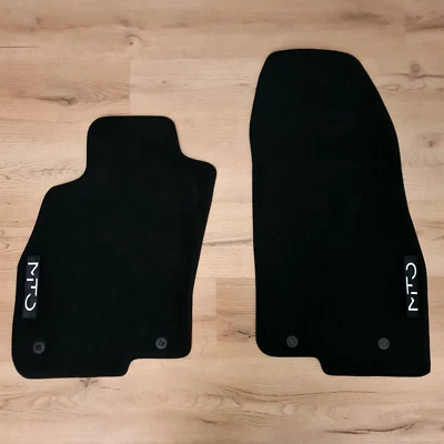 Alfombrillas delanteras de terciopelo para dos coches para Alfa Romeo MITO revestimientos de alfombras impermeables nuevas Foto 1 de 3