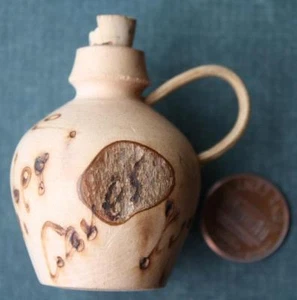 1940-50s Olive Hill Kentucky Carters Caves Souvenir Cedar Wood moonshine jug---- - Picture 1 of 1