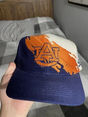 SnapBack vintage con logotipo atlético Splash Auburn Tigers  Foto 1 de 4