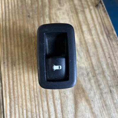 2012 道奇 GRAND CARAVAN VENT 左前开关原始设备制造商 68110874AB — 第 1/4 张图片