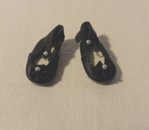 Zapatos de muñeca vintage de cuero negro de 1 pulgada con cuentas de perlas y correa al tobillo M72 - Imagen 1 de 5