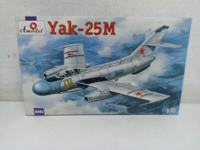 Yak 25m 25 M Amodel 72143 1/72 Kit Completo Montaggio Aereo-Y2-A36 - Immagine 1 di 4