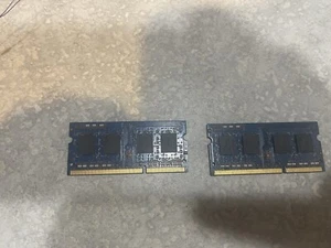 2GB 1Rx8 PC3 - 10600S 2 Memory’s - Picture 1 of 4