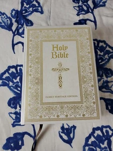 Holy Bible Family Heritage Edition KJV King James Version White Gold Gift!!+ - Picture 1 of 5