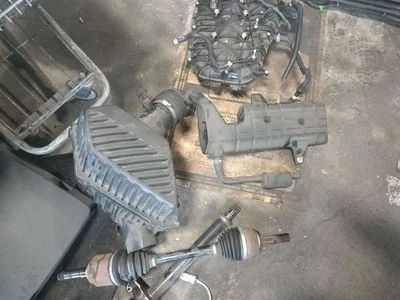 CAJA FILTRO DE AIRE 23325520 2018-2024 CHEVROLET TRAVERSE Foto 1 de 4