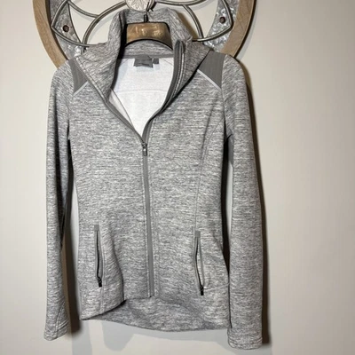 Sudadera con Capucha Athleta Victory Para Mujer XXS Cremallera Completa Agujeros para los Pulgares Gris Manga Larga ¡EXCELENTE ESTADO USADA!! Foto 1 de 4