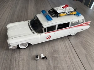 2012 Hot Wheels 1:18 Ghostbusters 1959 Cadillac ECTO-1 - Die-cast - Incomplete - Picture 1 of 13