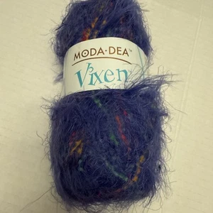 MODA DEA VIXEN YARN Color 3390 ROYAL HIGHNESS 1 skein 89 yds. 82 m Made in Spain - Picture 1 of 3