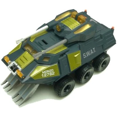 Transformers Takara Japanese Universe Ultra Figure Onslaught (G1 Colors) - Image 1 of 2