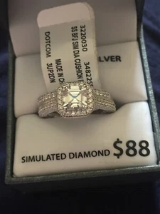 SS Cushioned Cut Simulated Diamond Wedding Set; New! Size 8 - Picture 1 of 4