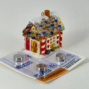 Hallmark MINI Ornament - 2016 Sweet Little Mouse House TESTED Lights up - NO BOX - Picture 1 of 11