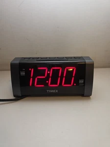 Timex T235Y Double Alarm AM/FM Clock Radio Black w/ Jumbo Red Numbers TESTED - Picture 1 of 18