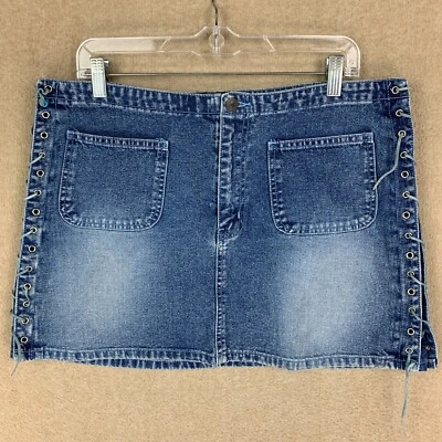 Vintage No Boundaries 13 Jr * 34x15* Womens Lace Jean Mini Y2K Babydoll Grunge - Image 1 of 4