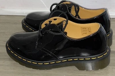 NEW Dr. Marten's Women’s Size 5 Black Patent Leather Oxford Shoes 10084 Lace up - Image 1 of 4