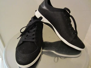 Women's Sz. 39 EU / 8.5 - 9 M  US SAVA Haven Black Leather Sneaker - Picture 1 of 8