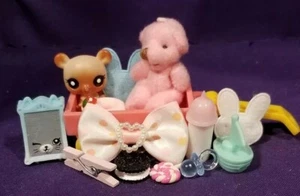 Authentic Littlest Pet Shop 2657 Walkable Baby Panda Bea RESERVED FOR YONWEIS338 - Bild 1 von 9