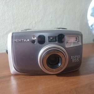 PENTAX ESPIO 95S 35mm POINT & SHOOT Camera in Case - Picture 1 of 14