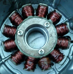 Kawasaki CSR 305 - Estator - Imagen 1 de 2